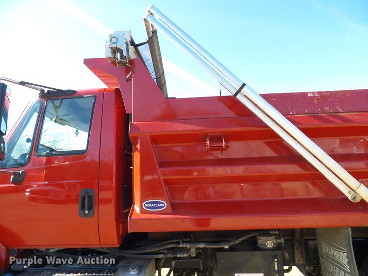 image for item DC2754 2018 International 7500  dump truck