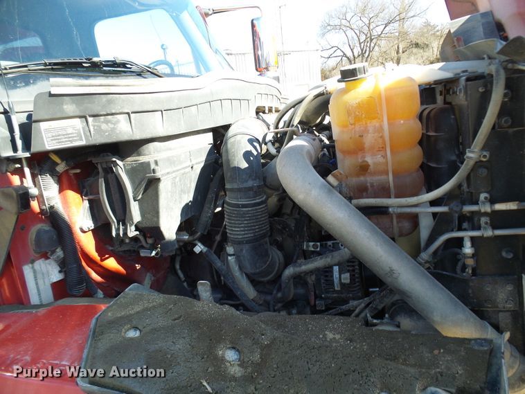 image for item DC2754 2018 International 7500  dump truck