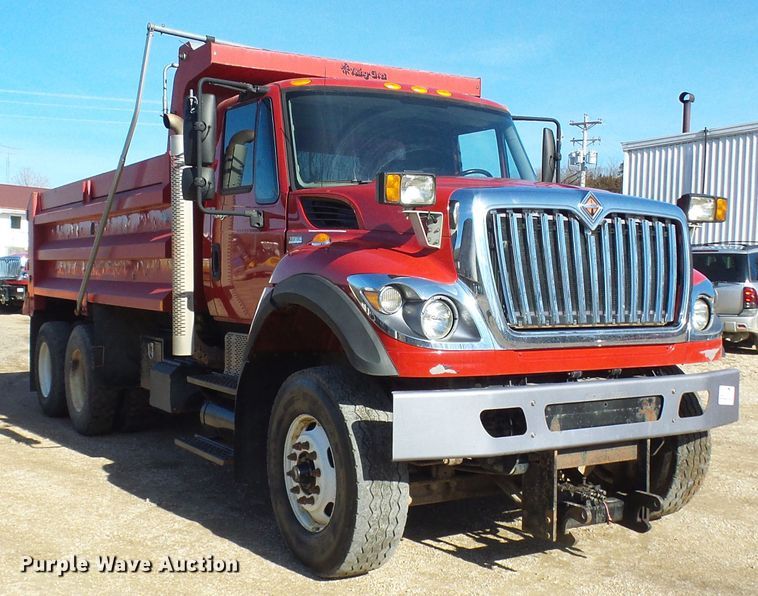 image for item DC2755 2013 International 7500  dump truck