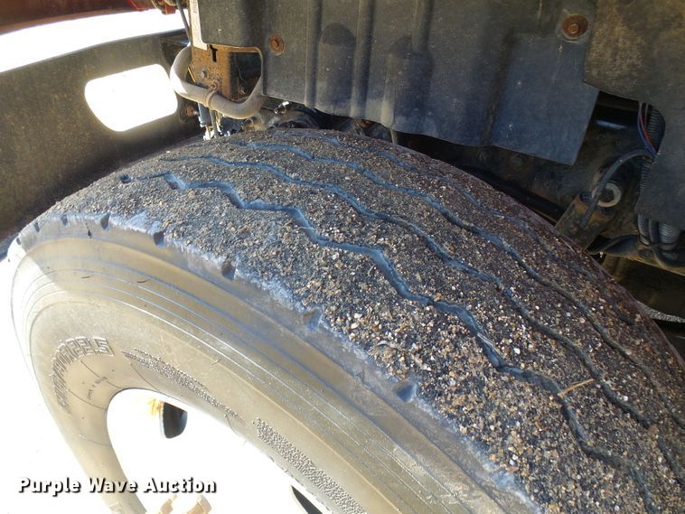 image for item DC2755 2013 International 7500  dump truck