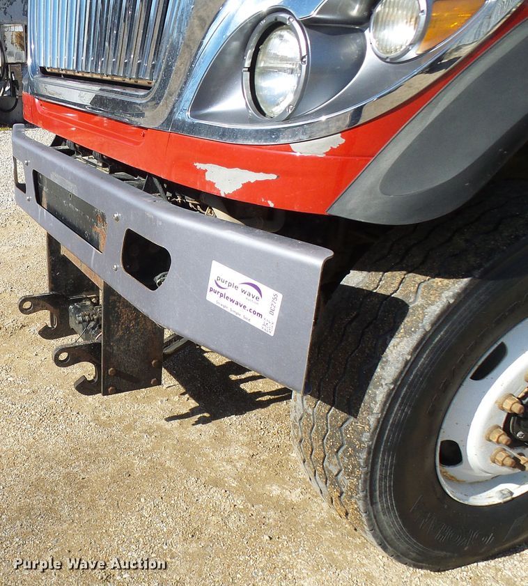 image for item DC2755 2013 International 7500  dump truck