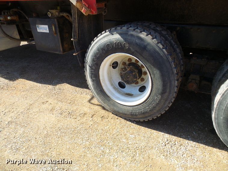 image for item DC2755 2013 International 7500  dump truck