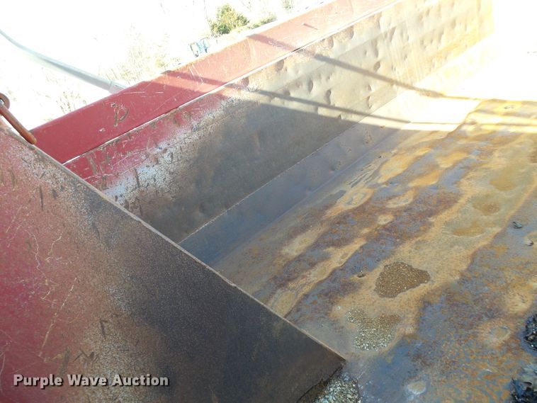 image for item DC2755 2013 International 7500  dump truck