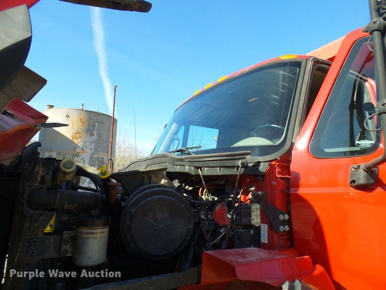 image for item DC2755 2013 International 7500  dump truck