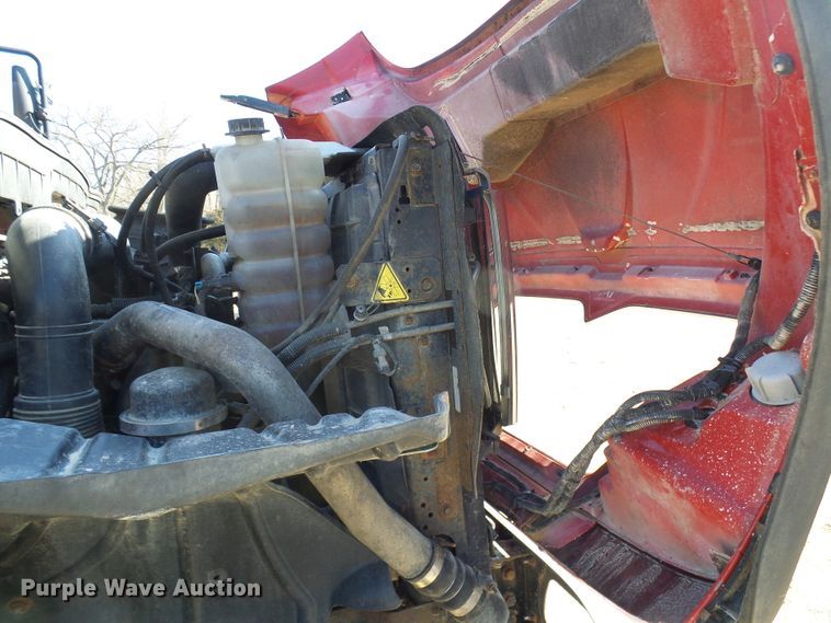 image for item DC2755 2013 International 7500  dump truck