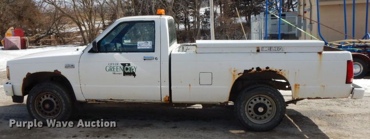 image for item DF6447 1989 Chevrolet S10  pickup truck