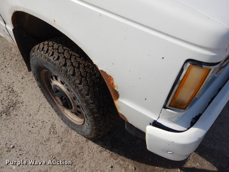 image for item DF6447 1989 Chevrolet S10  pickup truck