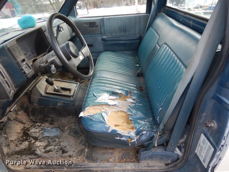 image for item DF6447 1989 Chevrolet S10  pickup truck