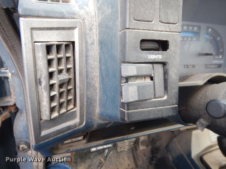 image for item DF6447 1989 Chevrolet S10  pickup truck