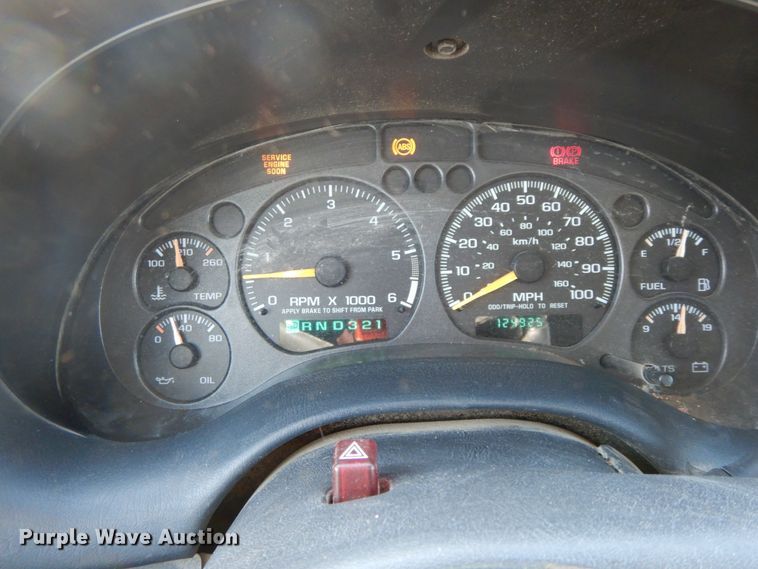 image for item DF6450 2001 GMC Sonoma SLS  Ext. Cab pickup truck