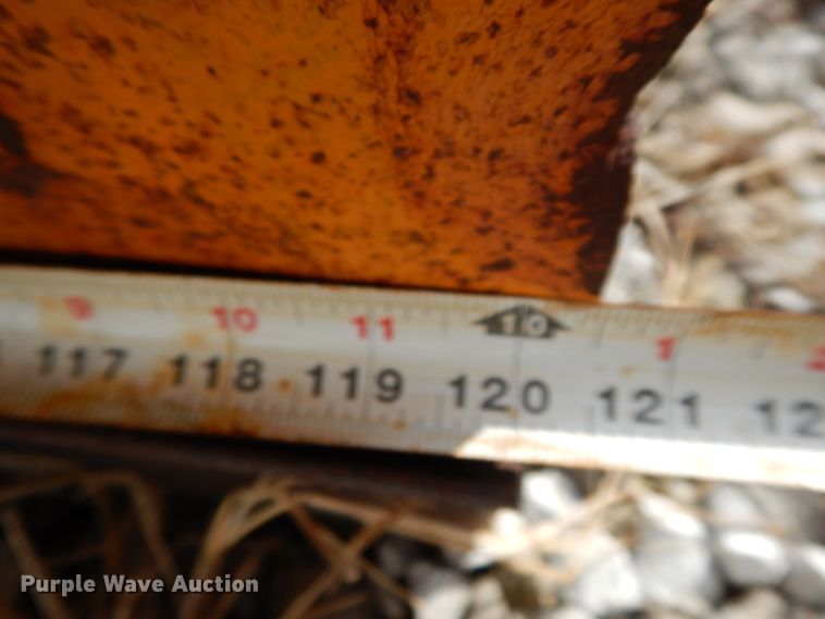 image for item DF6452 1983 GMC 6000  dump truck