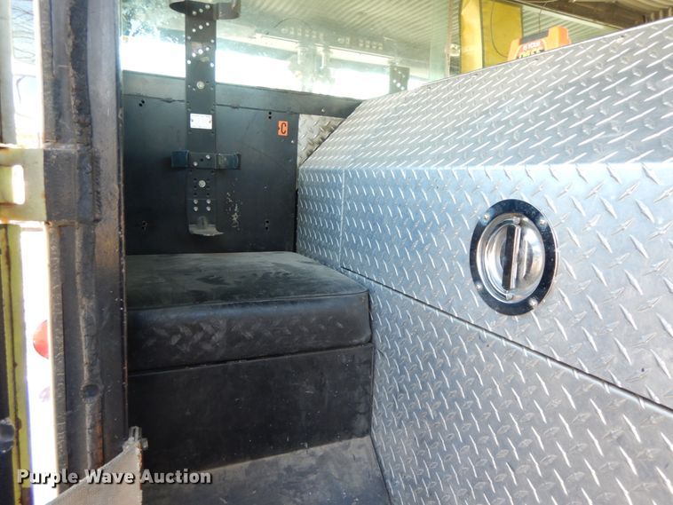 image for item DF6454 1982 Grumman HR101  pumper fire truck