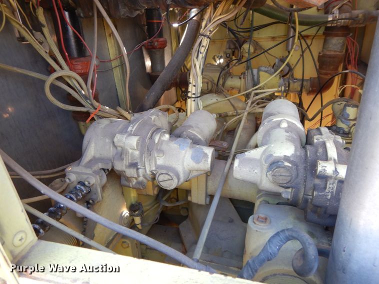 image for item DF6454 1982 Grumman HR101  pumper fire truck