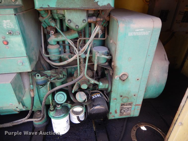 image for item DF6454 1982 Grumman HR101  pumper fire truck