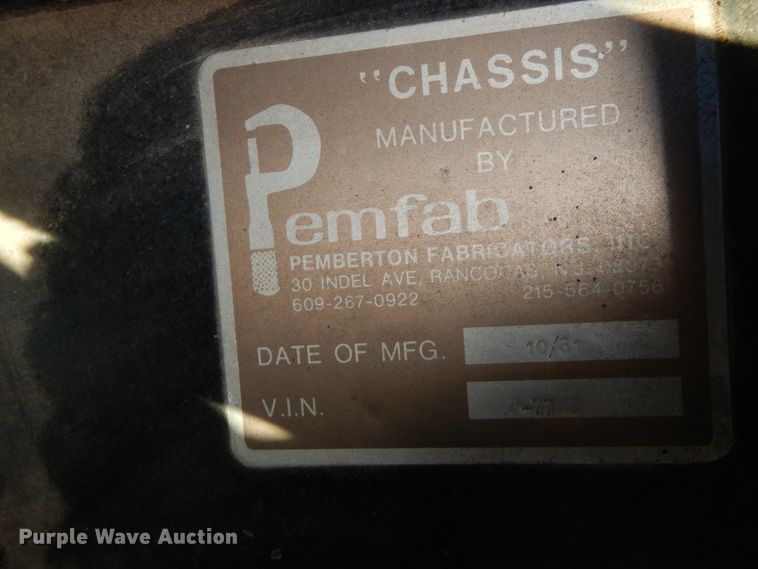 image for item DF6454 1982 Grumman HR101  pumper fire truck