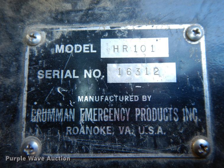 image for item DF6454 1982 Grumman HR101  pumper fire truck