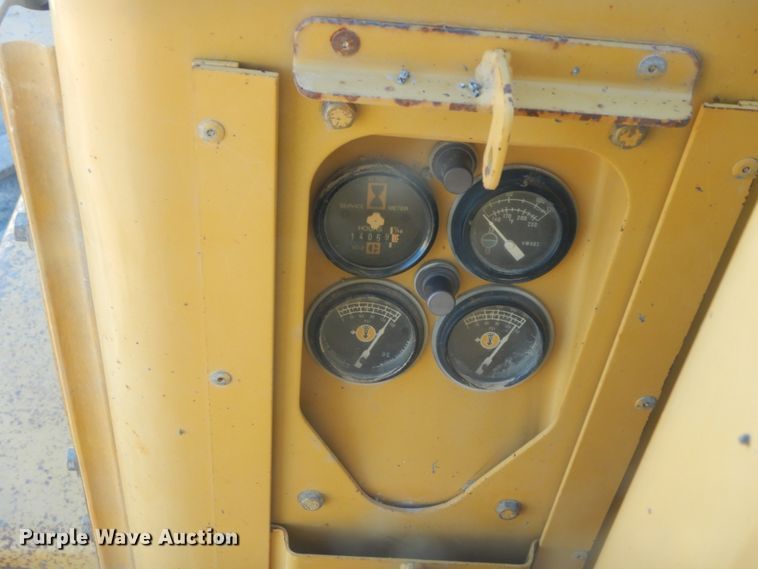 image for item DF6464 1989 Caterpillar 140G  motor grader