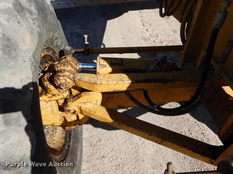 image for item DF6464 1989 Caterpillar 140G  motor grader