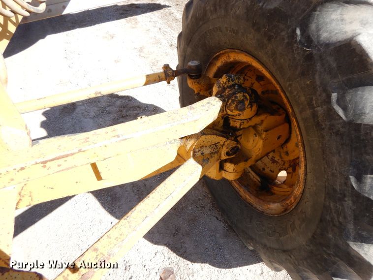 image for item DF6464 1989 Caterpillar 140G  motor grader