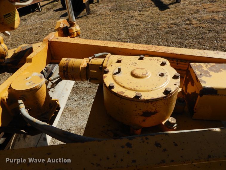 image for item DF6464 1989 Caterpillar 140G  motor grader