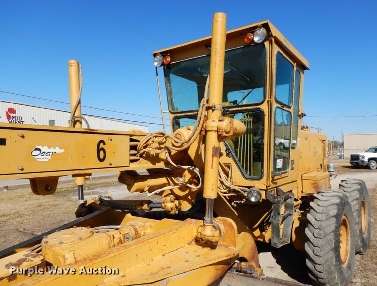 image for item DF6464 1989 Caterpillar 140G  motor grader