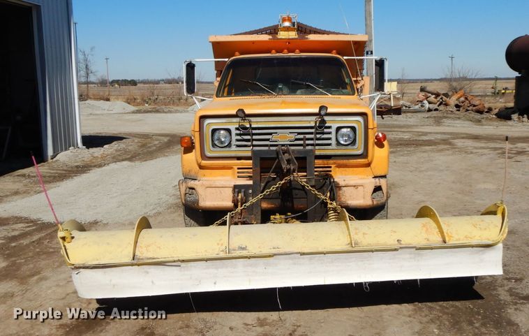 image for item DF6466 1987 Chevrolet C70  dump truck