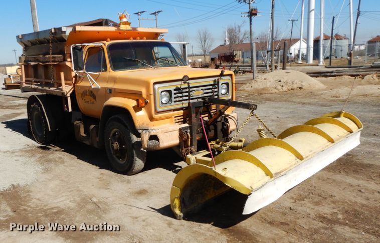 image for item DF6466 1987 Chevrolet C70  dump truck