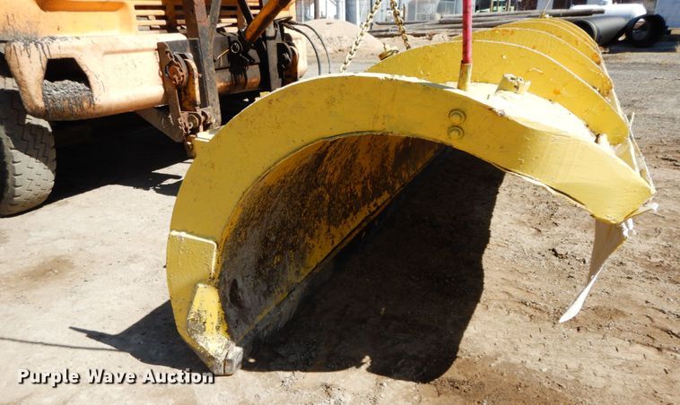 image for item DF6466 1987 Chevrolet C70  dump truck