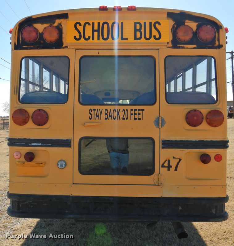 image for item DG1588 1992 International 3800  school bus