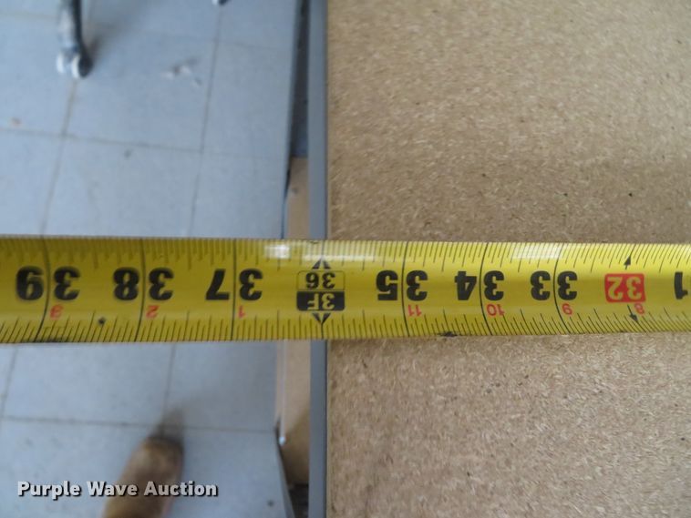 image for item DH0617 (6) shelving units