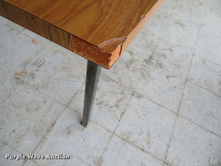 image for item DH0623 (2) Tables