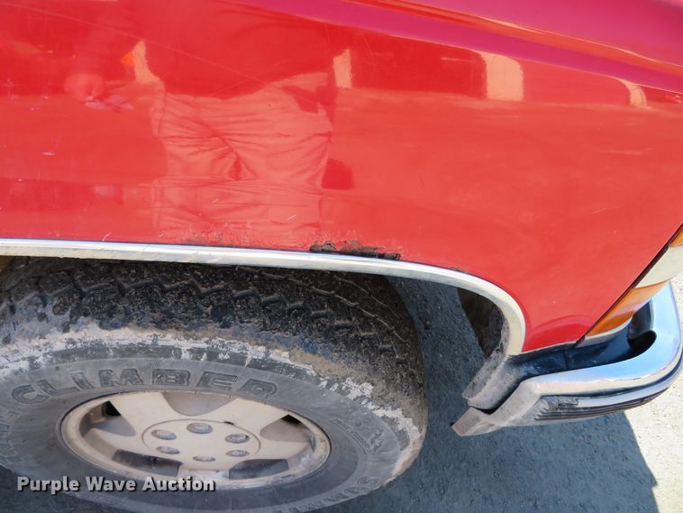 image for item DH0677 1994 Chevrolet K1500  pickup truck