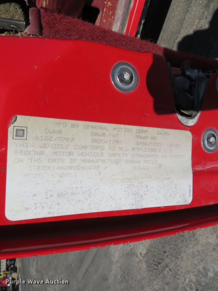 image for item DH0677 1994 Chevrolet K1500  pickup truck