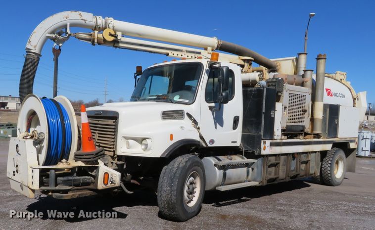 image for item DH0699 2011 Freightliner Business Class M2  sewer jetter truck