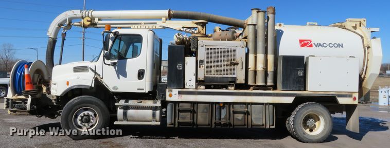 image for item DH0699 2011 Freightliner Business Class M2  sewer jetter truck