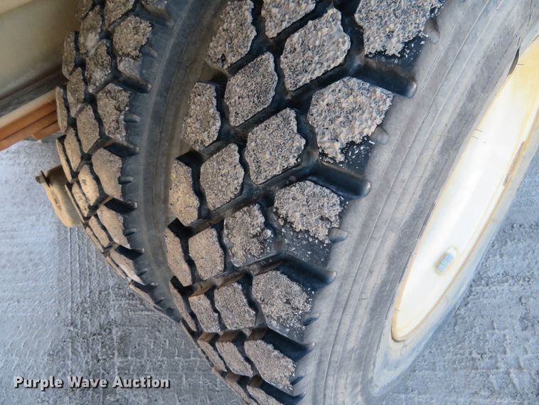 image for item DH0699 2011 Freightliner Business Class M2  sewer jetter truck