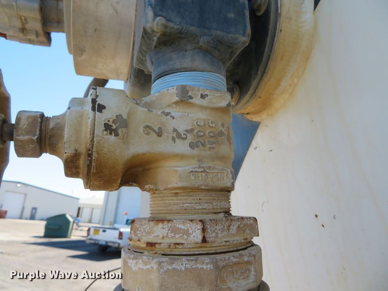 image for item DH0699 2011 Freightliner Business Class M2  sewer jetter truck