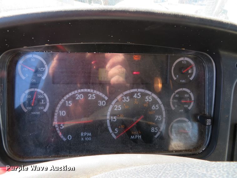 image for item DH0699 2011 Freightliner Business Class M2  sewer jetter truck