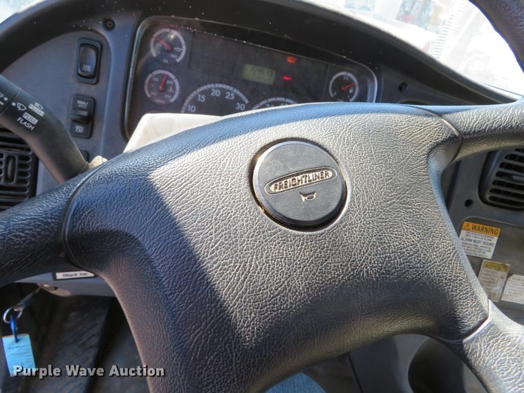 image for item DH0699 2011 Freightliner Business Class M2  sewer jetter truck