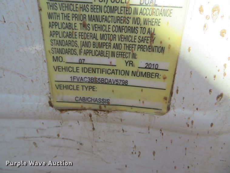 image for item DH0699 2011 Freightliner Business Class M2  sewer jetter truck