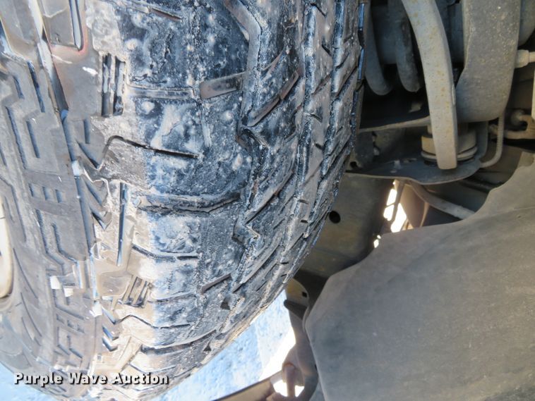 image for item DH0701 2005 Ford F150XL  pickup truck