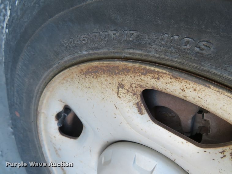 image for item DH0701 2005 Ford F150XL  pickup truck