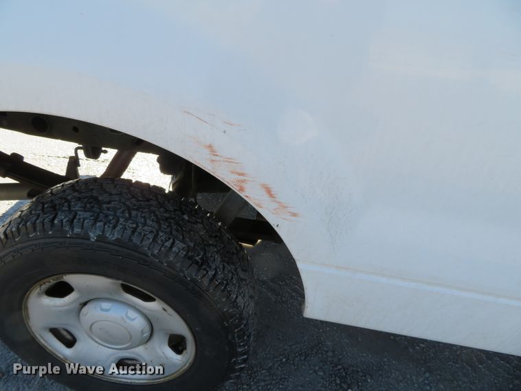 image for item DH0701 2005 Ford F150XL  pickup truck