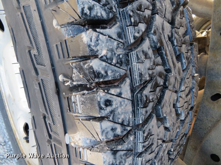 image for item DH0701 2005 Ford F150XL  pickup truck