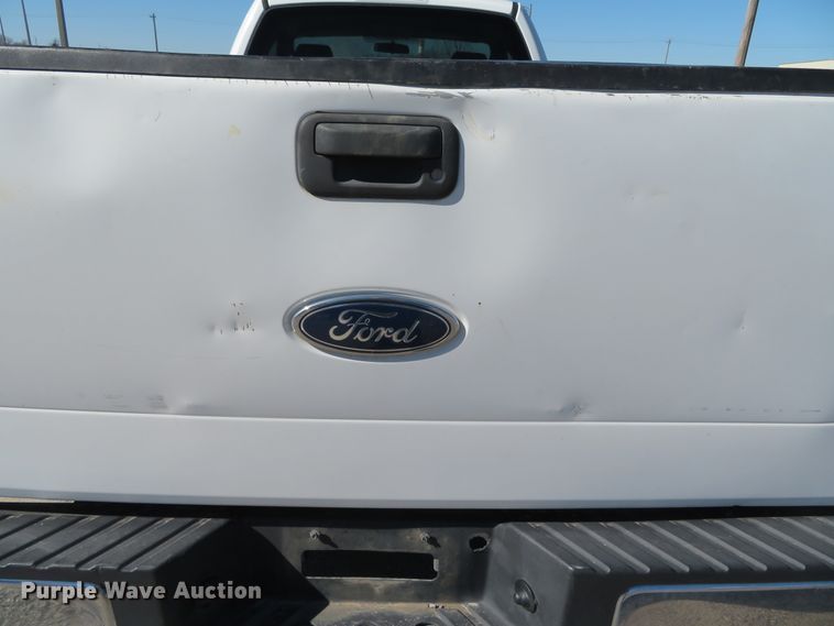 image for item DH0701 2005 Ford F150XL  pickup truck