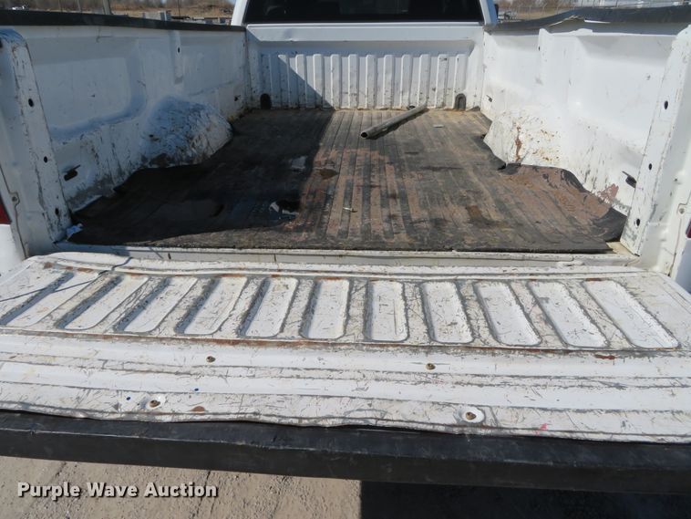 image for item DH0701 2005 Ford F150XL  pickup truck