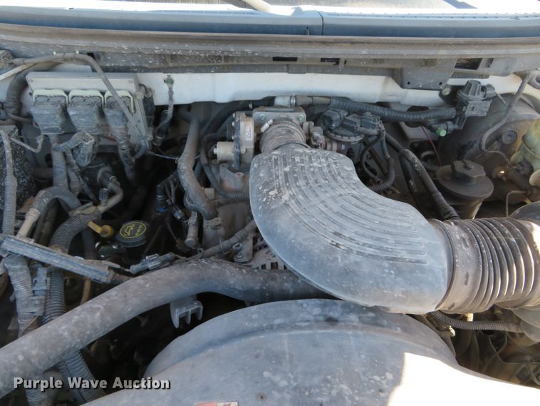 image for item DH0701 2005 Ford F150XL  pickup truck