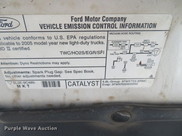 image for item DH0701 2005 Ford F150XL  pickup truck