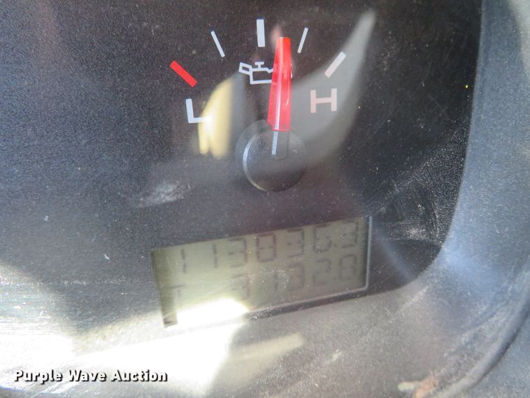 image for item DH0701 2005 Ford F150XL  pickup truck