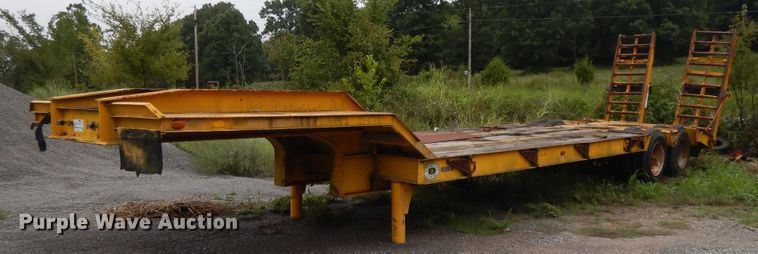 image for item DI7738 Equipment trailer